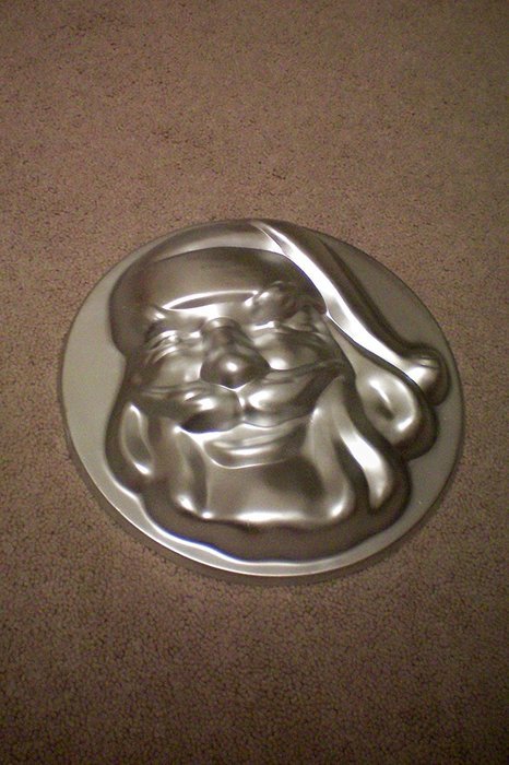 Santa Claus Face for Wilton Multi Cake Pan -- 9"