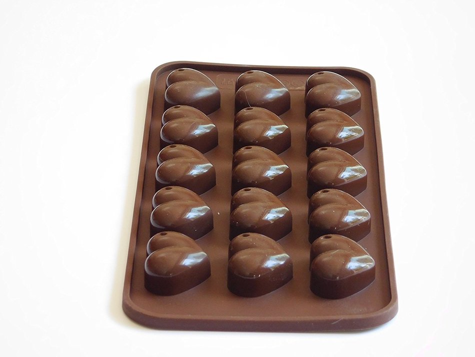 Set 2 silicone Chocolate Candy Molds; 1 Hearts mold and 1 mold of Hippos/Lions/Bears. Ice cubes, Candies, Gummies... N3