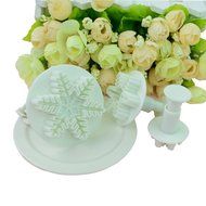 Outop Fondant Cake Cutter Mold Decorating Plunger Sugarcraft Snowflake Cutter Tools Set Pack of 3pcs N17