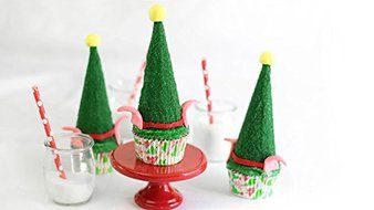 Betty Crocker NoFade Baking Cups / Cupcake Liners (Christmas (Snowflakes))