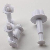 Y&amp;XL&amp;H Wintersweet Pattern Cake and Cookies Cutter Mold with Plunger (3 Pieces) N2