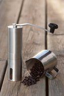 Gaobei Stainless Steel Manual Coffee Grinder Mini Portable Hand Crank Coffee Mill Ceramic Conical Burr N2