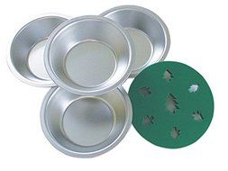 R &amp; M 2735 Mini Pie Pans with Decorative Topper, Tree, Set of 4