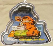 Wilton Garfield Cake Pan