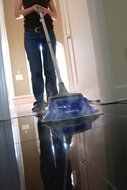 SteamFast SF-140 1000-Watt Hard-Floor Steam Mop N4