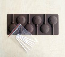 Yunko 6 Cavity Smiley Face Shape Lollipop Silicone Chocolate Candy Mold with Sticks N2