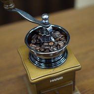 Hario MCS-1 Ceramic Coffee Mill Standard N3