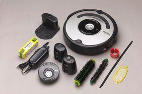 iRobot Roomba automatic vacuum cleaner 577 Silver by iRobot (iRobot) N4