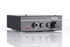 Fostex HP-A3 32-Bit Digital to Analog Converter/Headphone Amplifier N2