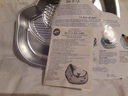 Wilton Cake Pan: Tee It Up/Golf/Golfing/Hole in one (2105-2032, 1998) N3