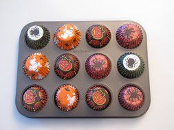 Halloween Mini Muffin Tin N3