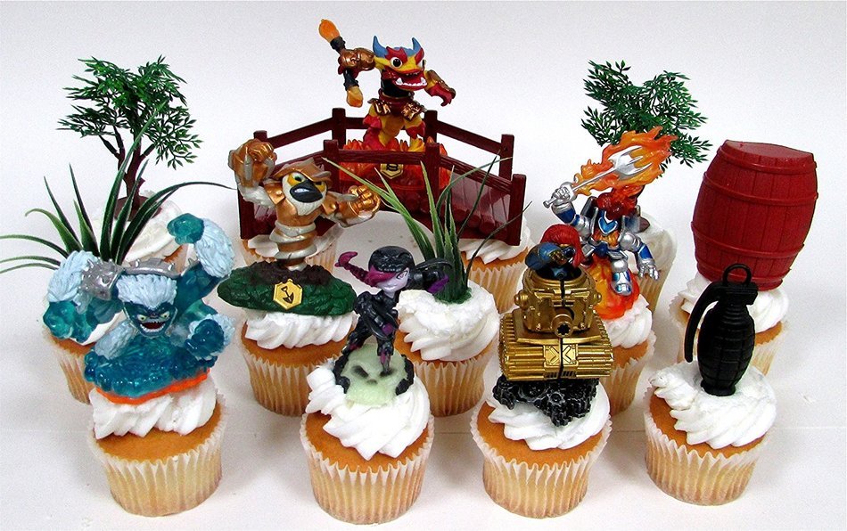 SKYLANDERS 12 Piece CUPCAKE Topper Set Featuring 6 Random Skylanders Figures and Decorative Themed Accessories... N4
