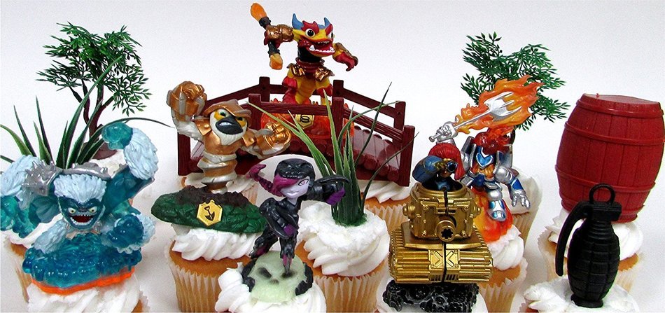 SKYLANDERS 12 Piece CUPCAKE Topper Set Featuring 6 Random Skylanders Figures and Decorative Themed Accessories... N5