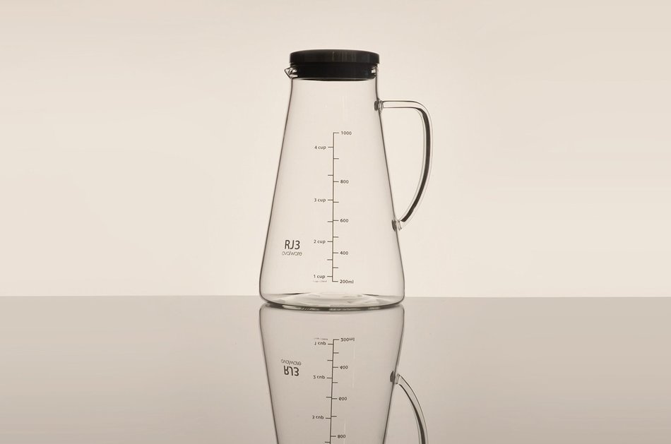 Airtight Cold Brew Iced Coffee Maker and Tea Infuser with Spout - 1.0L Ovalware RJ3 Brewing Glass Carafe with... N3