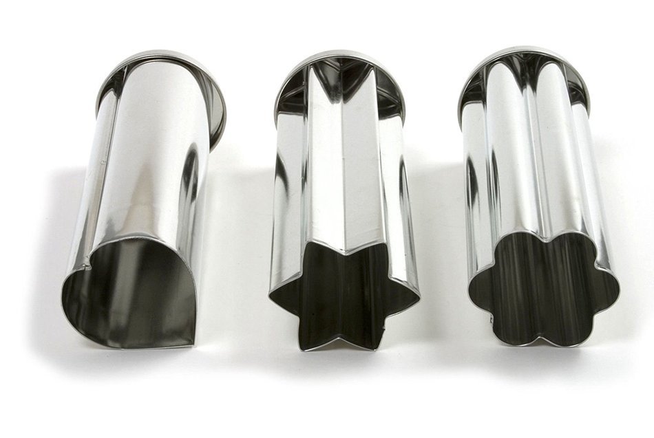 3 Pc. Tin Canape Mold Set N2