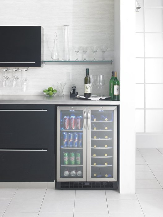 Danby DBC2760BLS 5.0 Cu. Ft. Silhouette Beverage Center - Black/Stainless N3