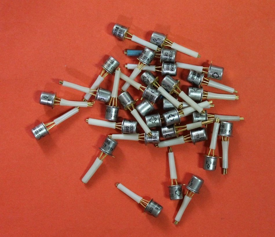 Transistors 2P305B (KP305B) analogue SK103 USSR 4 pcs
