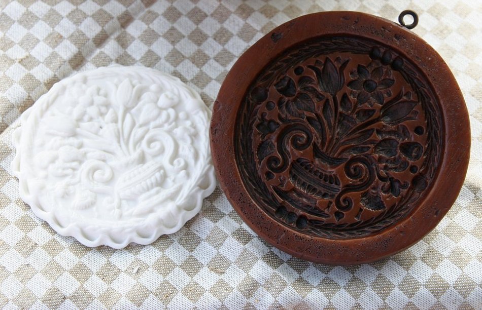 Gingerhaus Floral Gingerbread Springerle Cookie Press Kit N2