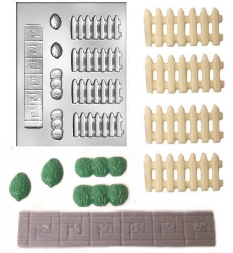 House Accessories with Fence Candy Mold N2