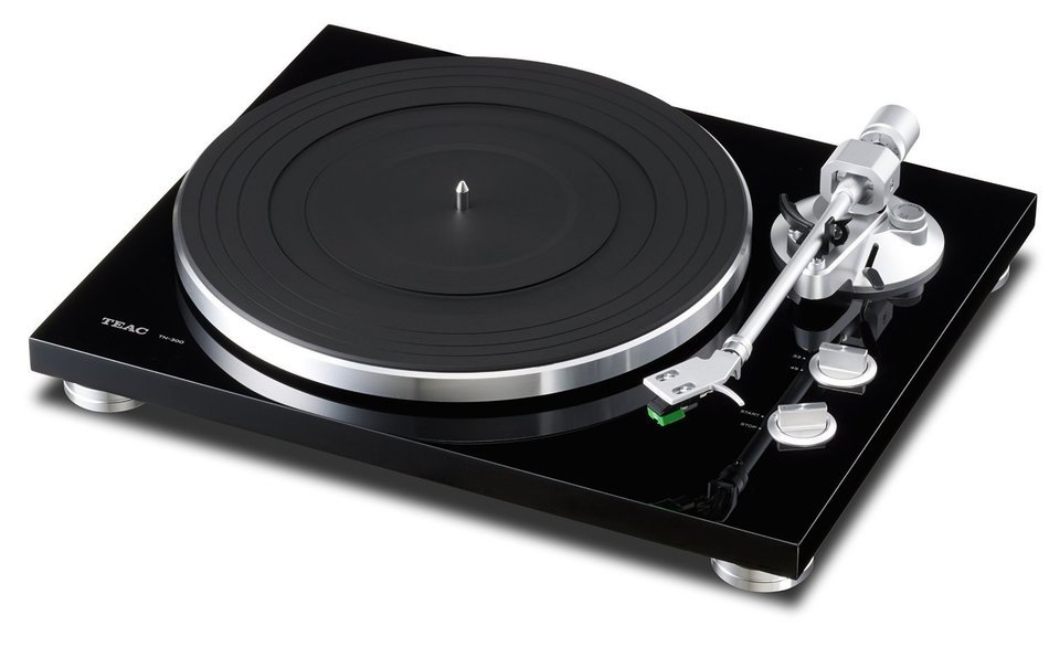 TEAC Classic Analog Turntable with Built-in Phono Pre-amplifier & USB Digital Output (Black)