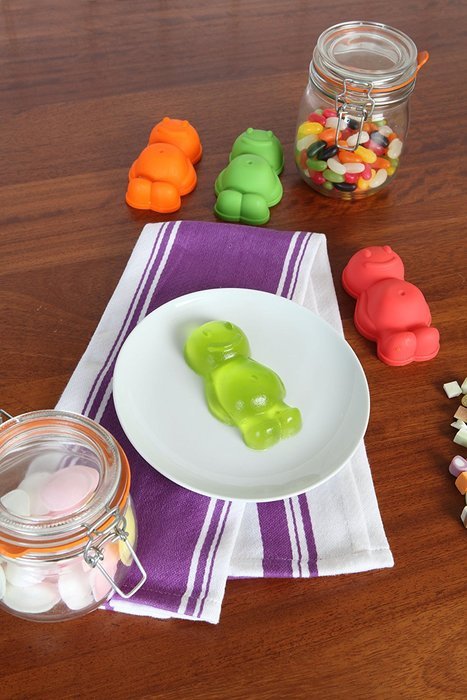 Swift Set of 3 Jelly Baby Shape Moulds for Jellies, Blancmanges, Cakes, etc. N2
