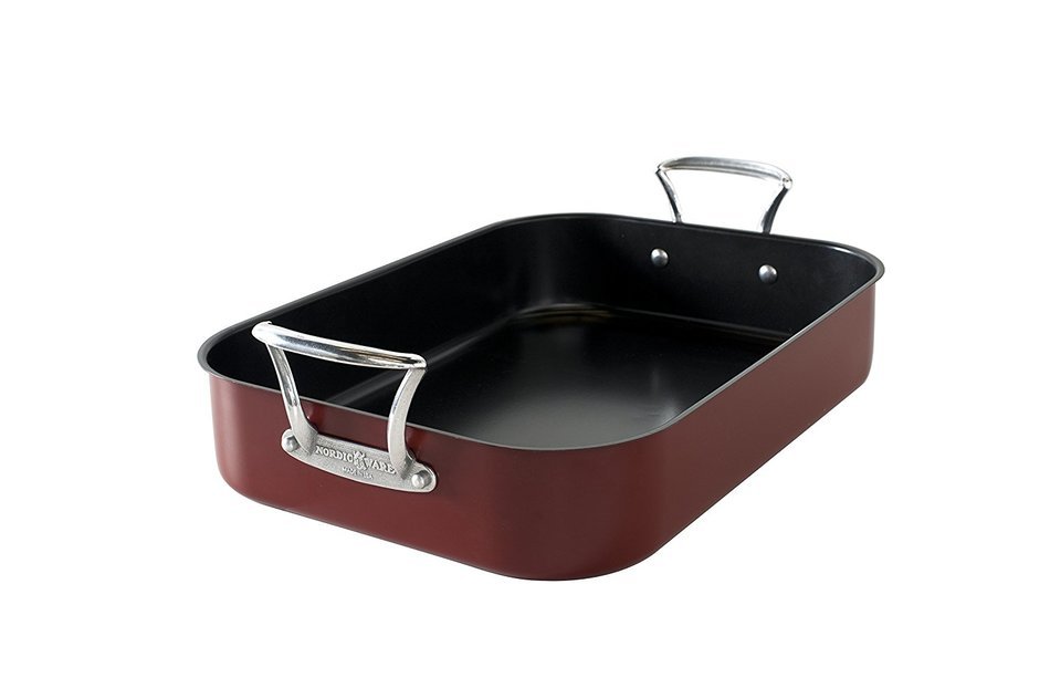 Nordic Ware 41722 Roaster with Rack, X-Large, Black N7