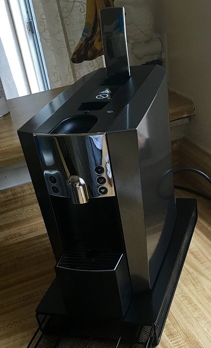 Starbucks Verismo 600 Brewer For Espresso Coffee Latte - Graphite N3