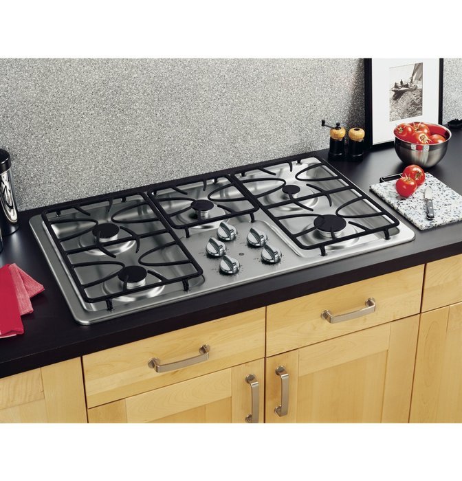 GE JGP633SETSS 36" Stainless Steel Gas Sealed Burner Cooktop N2