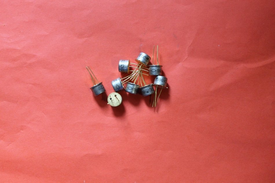 Transistors silicon 2T831G (KT831G) USSR 3 pcs