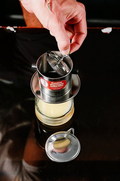 Vietnamese Coffee Filter Phin 11 Ounce (Large), Gravity Insert, One Cup N5
