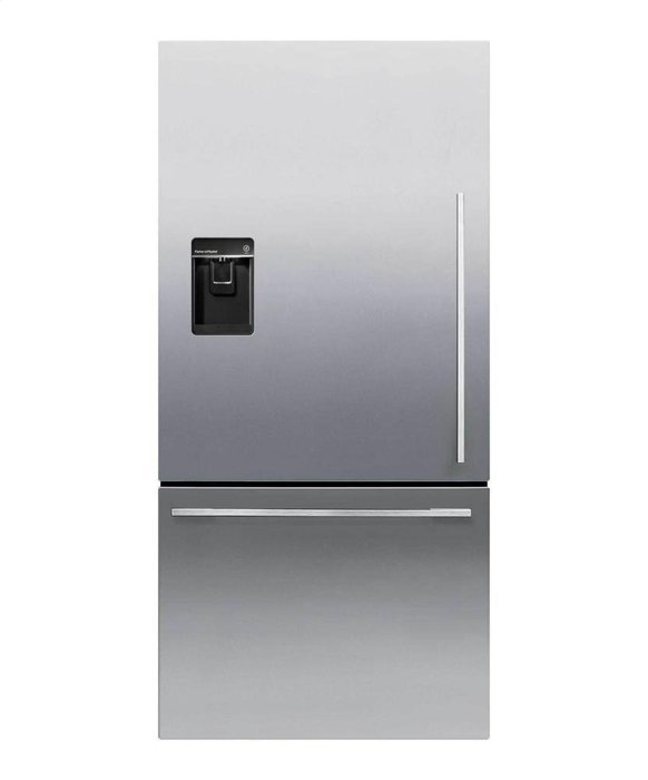 Fisher Paykel RF170WDLUX5 32" 17.1 Cu. Ft. Capacity Bottom Freezer Refrigerator in Stainless Steel