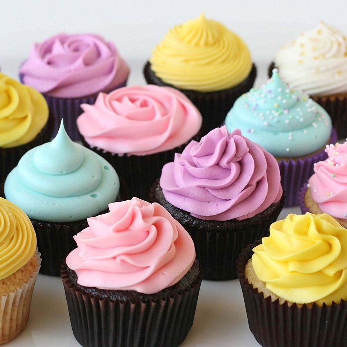 God's Kitchen Cake Decoration Set with Piping and Set of 8 Nozzles, Use for Pastry, Cake, Cupcakes, Icing, Beautiful... N4