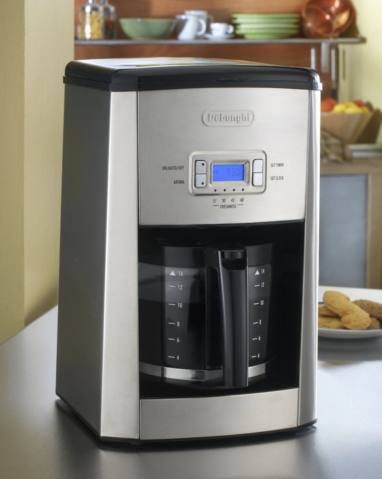 DeLonghi DC514T 14-Cup Programmable Drip Coffeemaker N4