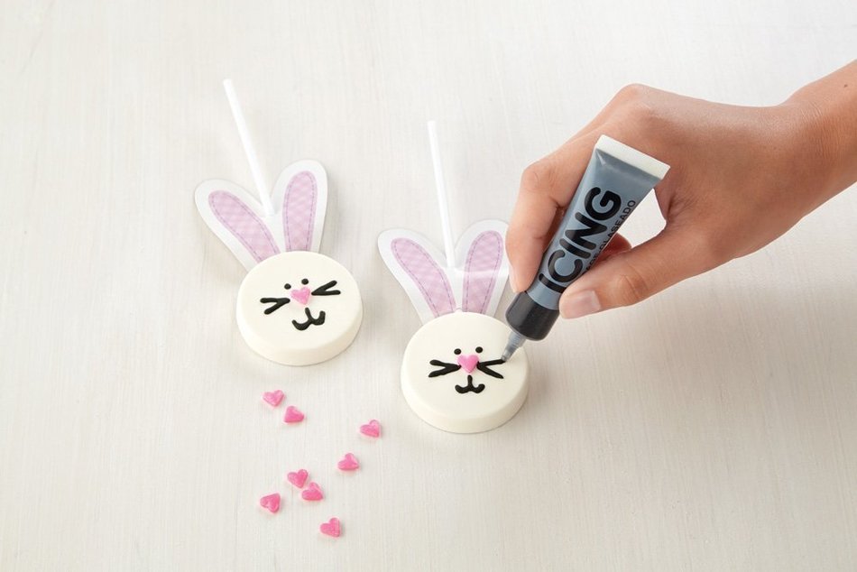 Wilton 2104-701 Bunny Lollipop Cookie Kit, Assorted N5