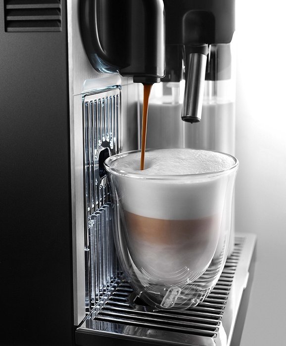 De'Longhi America EN750MB Nespresso Lattissima Pro Machine N2