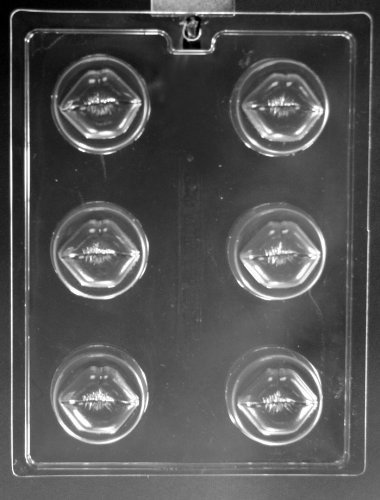 LIPS ON A COOKIE CHOCOLATE CANDY MOLD