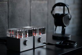 Woo Audio WA7d Fireflies Duo with WA7tp (tube power supply) upgrade in Silver N2