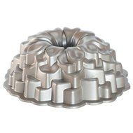 New Baking Mold - Blossom Bundt Cake Pan