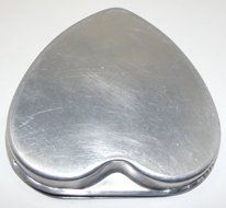 6 Vintage Aluminum Cake Pans N3