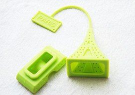 Viskey Creative Strawberry-shape Tea Ball Infuser, Pack of 2 N7
