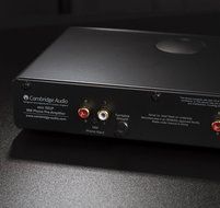 Cambridge Audio - Azur 551P - MM Phono Preamplifier - Black N2