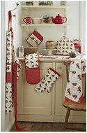 Ulster Weavers Madeleine Floyd Christmas Robins Tea Cosy N3