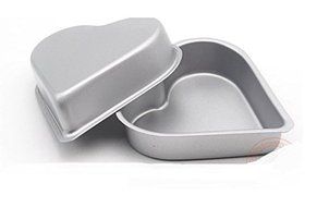 Astra shop Non-Stick Mini Heart Pan Cake Pan, Set of 4 N2