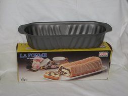 Kaiser Backform 7 Cup LA FORME Braided Loaf Pan Cake Baking Pan N2