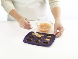 Lekue Crazy Skull Game Mold N3