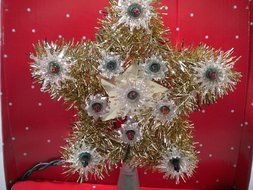 Gold Icicle Light-up Tree Topper N2