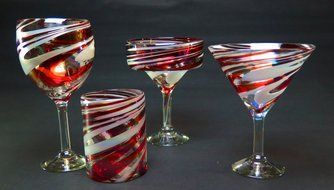 Hand Blown Glass Margarita or Juice Pitcher, Red White Swirl Design Straight 8 Cups
