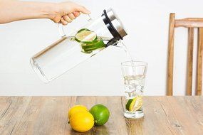 Perlli Fruit Infusion Glass Pitcher - Quality Borosilicate Glass - Stainless Steel Lid - Includes Fruit Infuser... N2