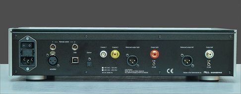 Metrum Acoustics Adagio Digital Preamplifier / DAC, Silver N3