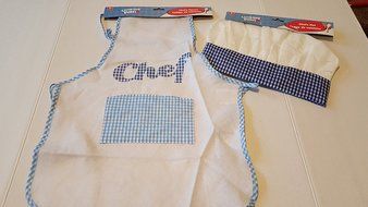 Child Blue &amp; White Cooking Chef's Apron with Chef's Hat N2